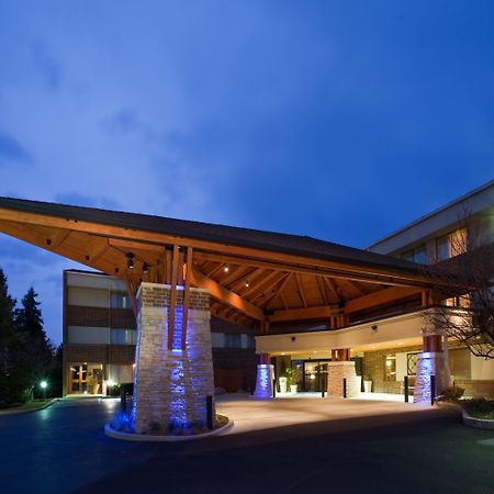Holiday Inn Express Chicago-Downers Grove By Ihg Exterior photo